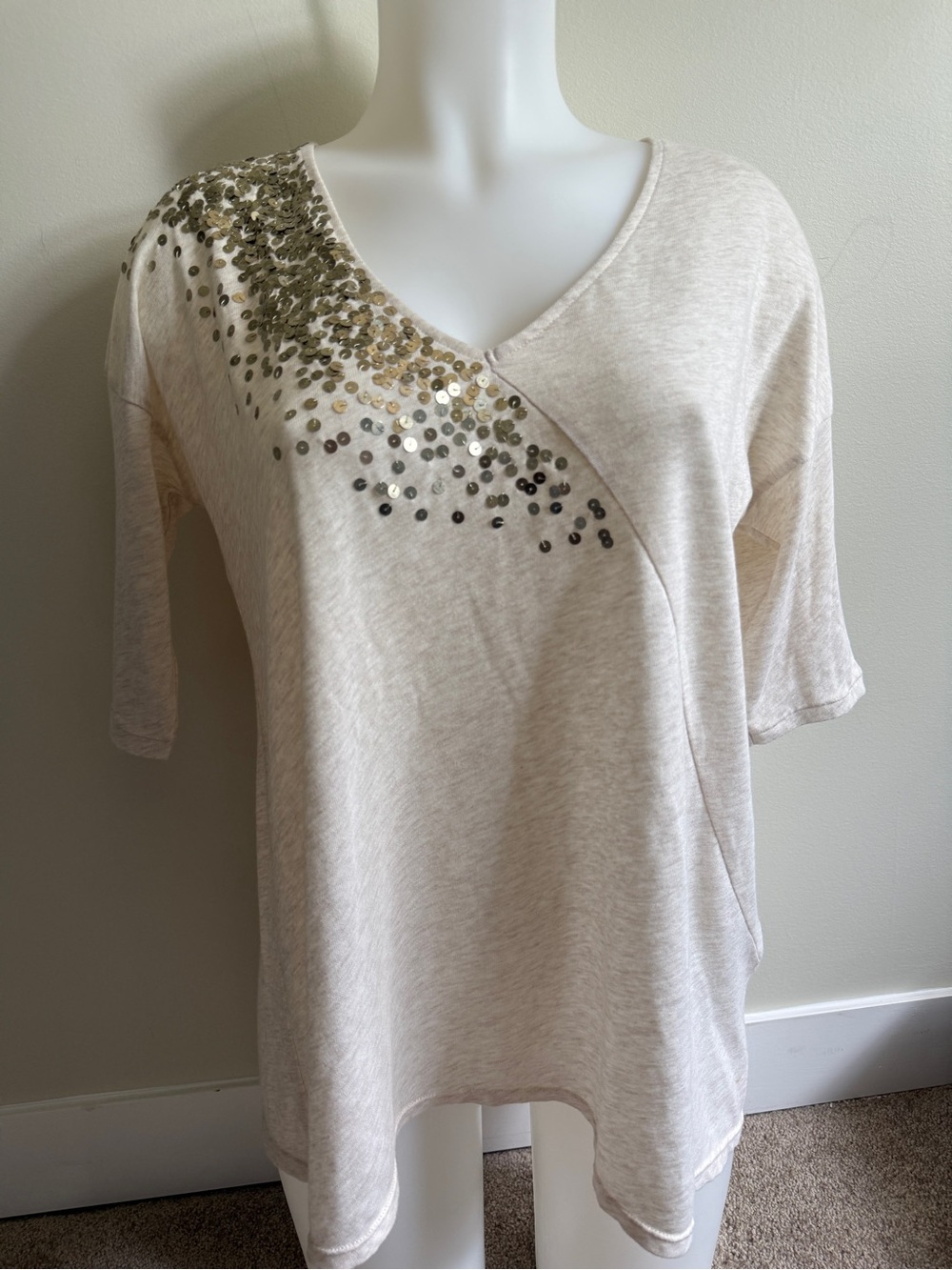 Calvin Klein Jeans Cream V-Neck Sequin Short Sleeve Tee